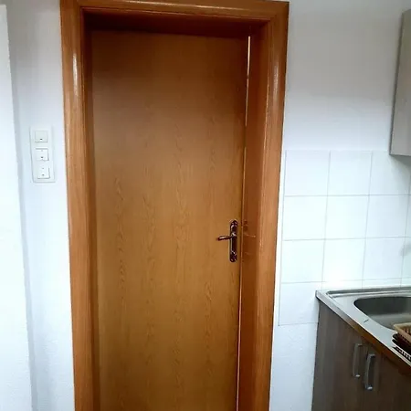 New Old Town With Free Parking Apartman *