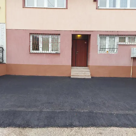New Old Town With Free Parking Apartman Szarajevó