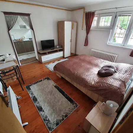 New Old Town With Free Parking