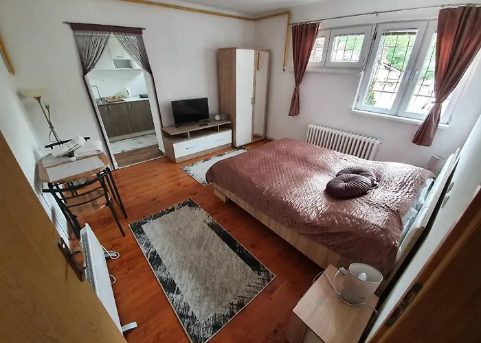 New Old Town With Free Parking